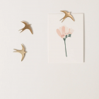 Poussière Des Rues - Bijou mural petite hirondelle en métal doré