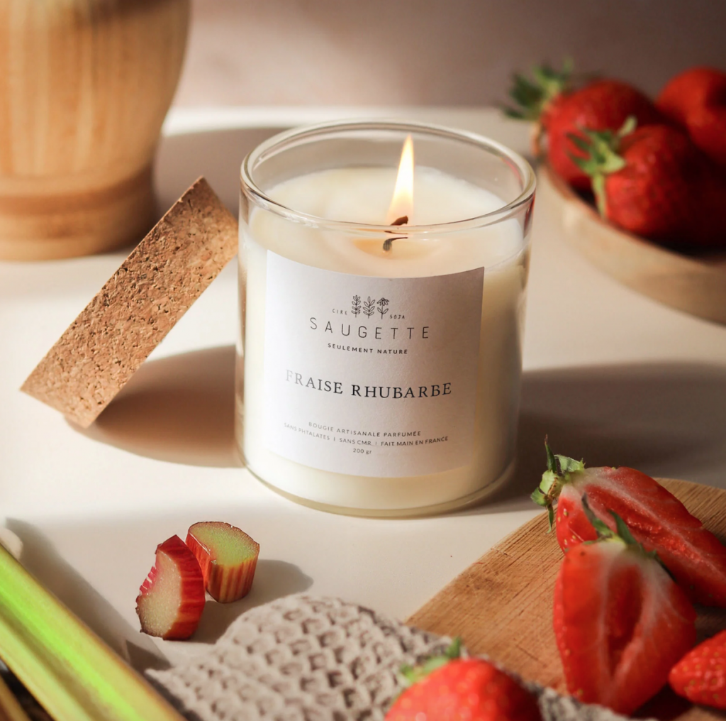 Bougie artisanale parfumée Fraise rhubarbe - Saugette
