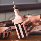 Huilier céramique rayures