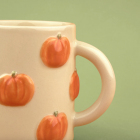 Mug céramique motif citrouille en relief
