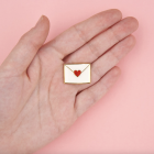 Pin's Lettre d'amour